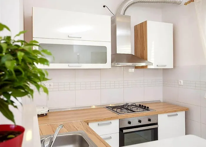 Daire Andrea I Toni *