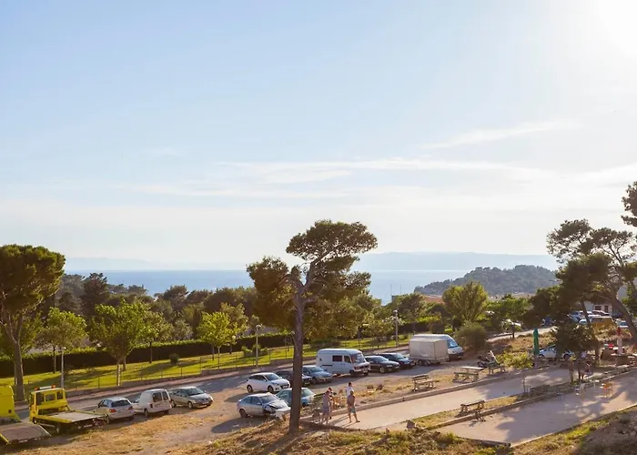 Andrea I Toni * Μακάρσκα